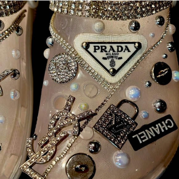 Customized High-end crocs 🤪😍 - Picture 6 of 7